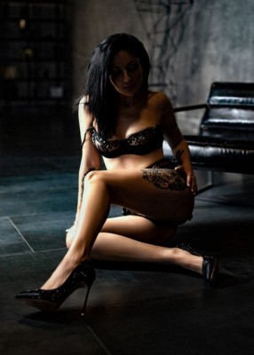 Проститутка Амина